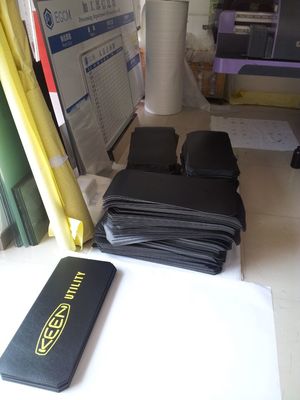 專業(yè)UV平板噴繪服務(wù) 蘇州紅潤數(shù)碼店為您打造高品質(zhì)鋁塑板廣告設(shè)計(jì)